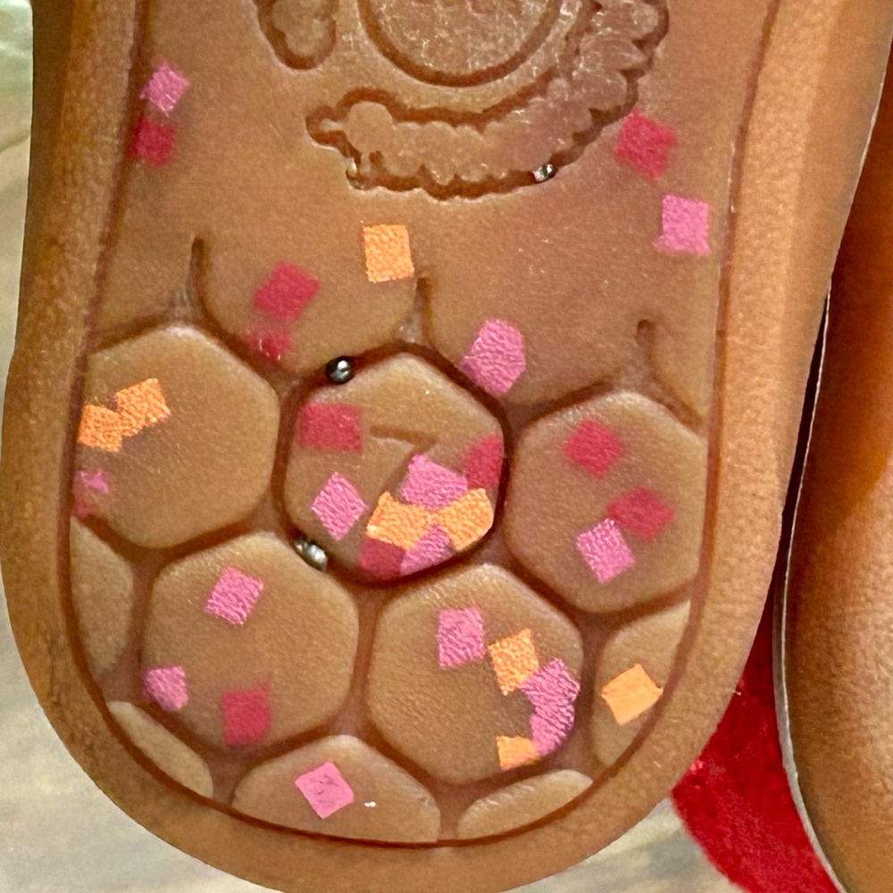 Livie & Luca Red Sparkle Mary Jane Shoes✨ - Picture 7 of 10